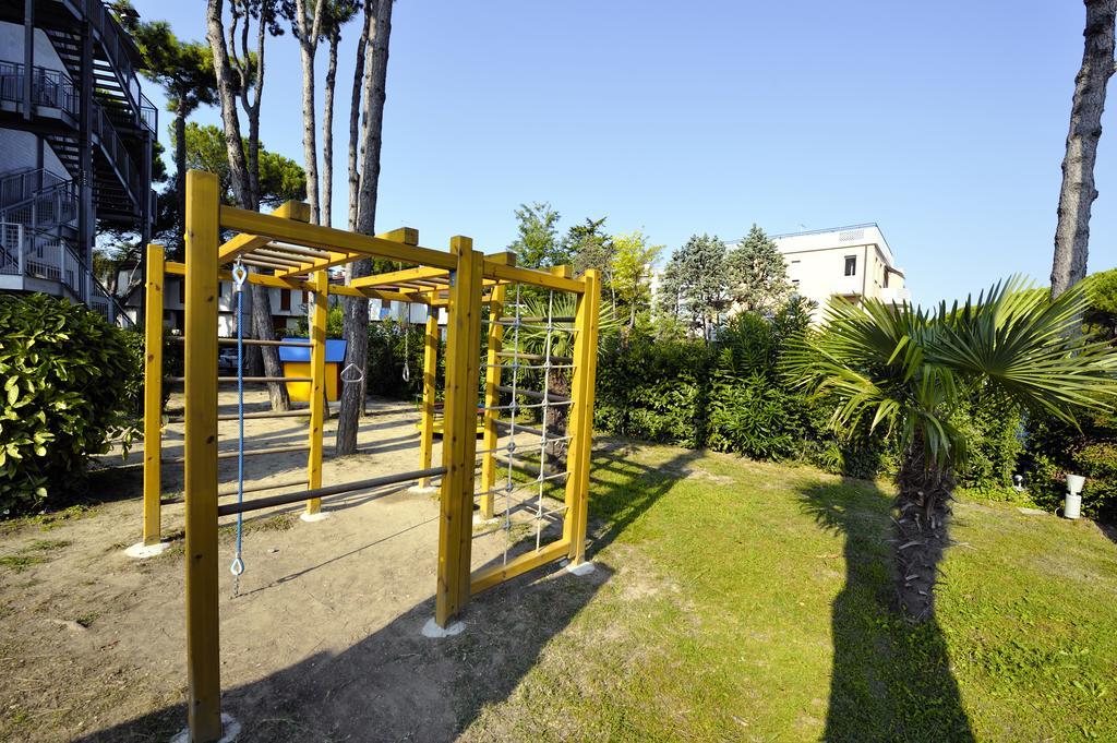 Hotel Vina De Mar Lignano Sabbiadoro Exteriér fotografie